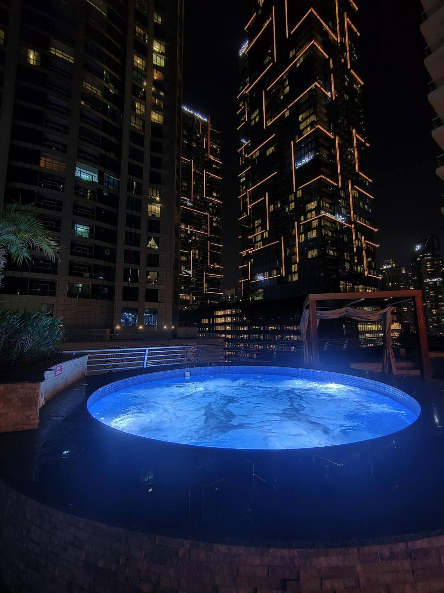 The Penthouse On 71St Floor Apartment Dubai Exterior foto